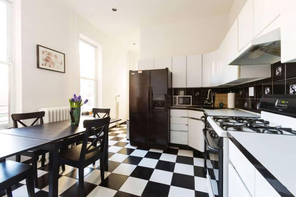 4 Bedroom Nyc Apartment New York Exteriör bild